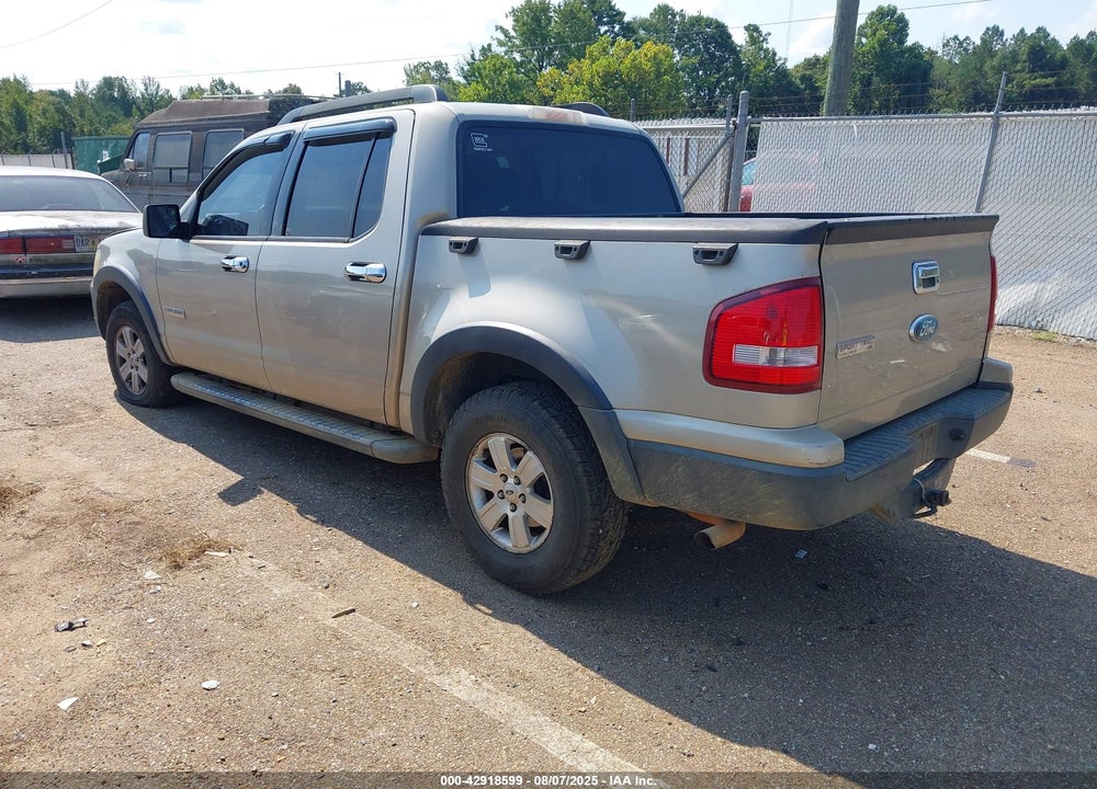 2007 FORD EXPLORER SPORT TRAC XLT VIN: 1FMEU31K37UA56752