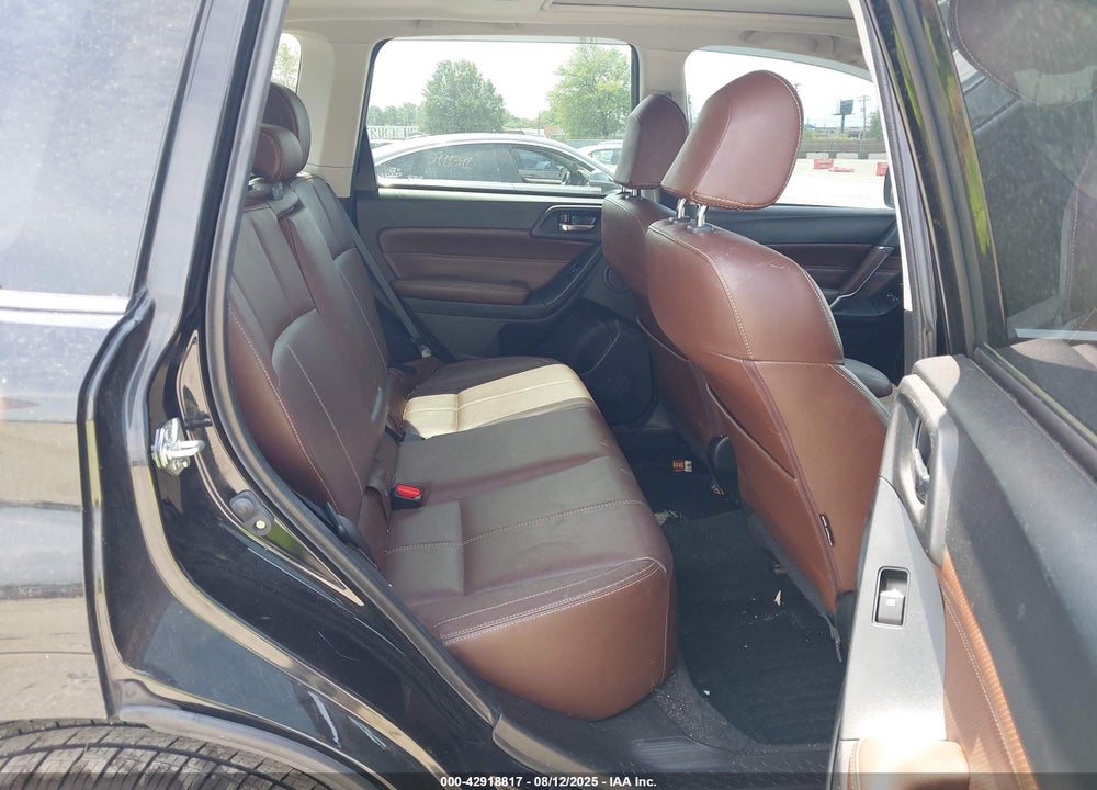 2018 SUBARU FORESTER VIN: JF2SJAWC0JH485581