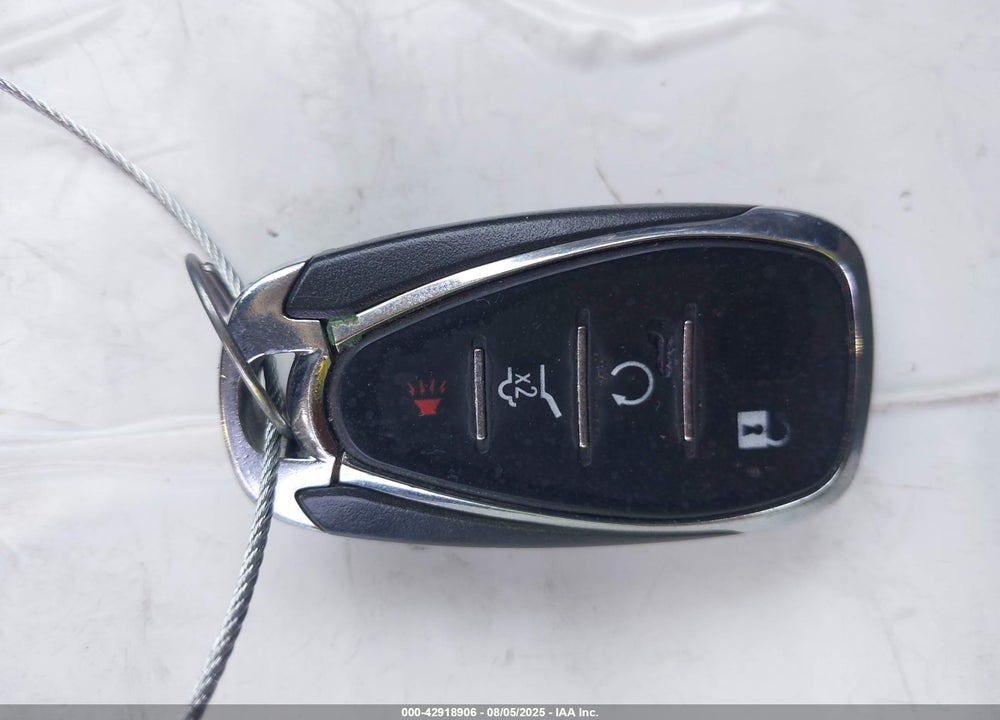2019 CHEVROLET EQUINOX VIN: 2GNAXUEV2K6178747