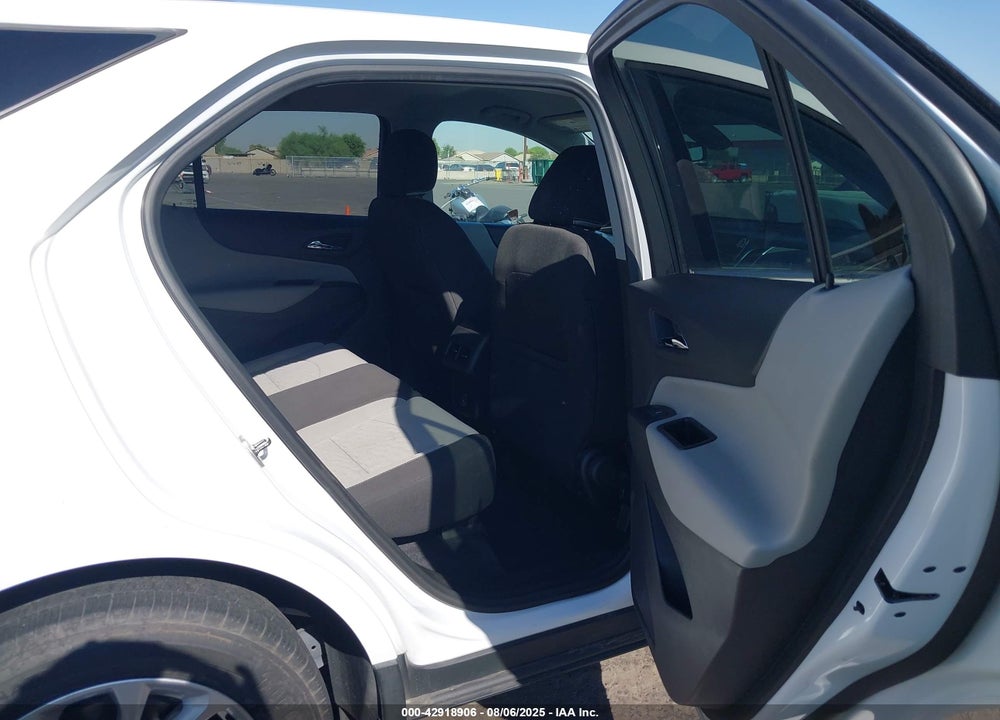 2019 CHEVROLET EQUINOX VIN: 2GNAXUEV2K6178747