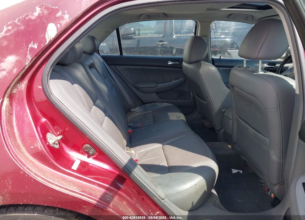 2005 HONDA ACCORD 2.4 EX VIN: 1HGCM56835A049840