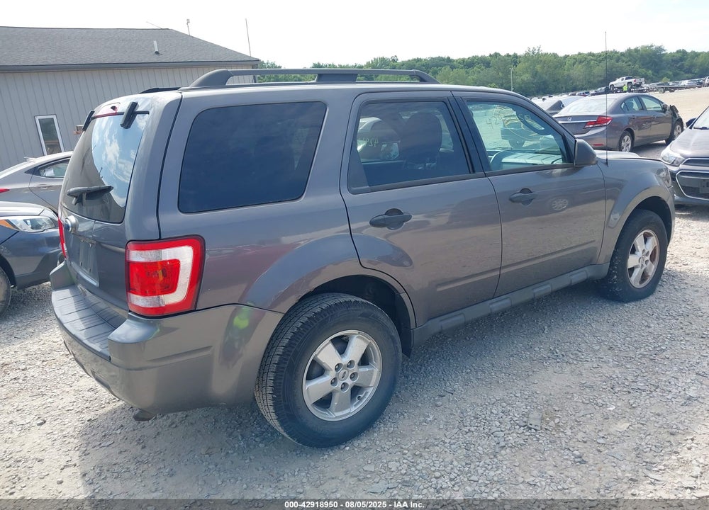 2010 FORD ESCAPE VIN: 1FMCU0D75AKA42237