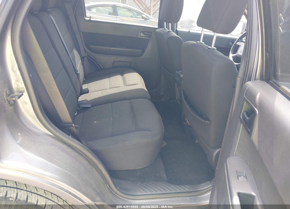 2010 FORD ESCAPE VIN: 1FMCU0D75AKA42237