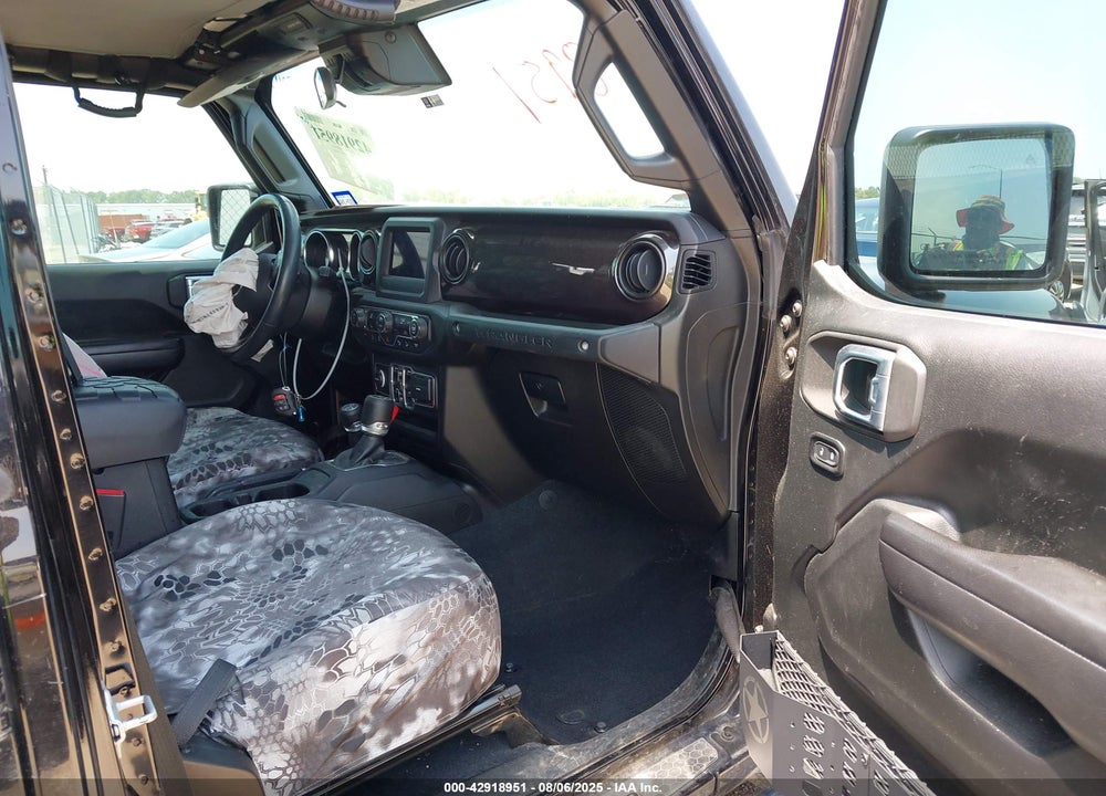 2019 JEEP WRANGLER UNLIMITED VIN: 1C4HJXDG3KW674370