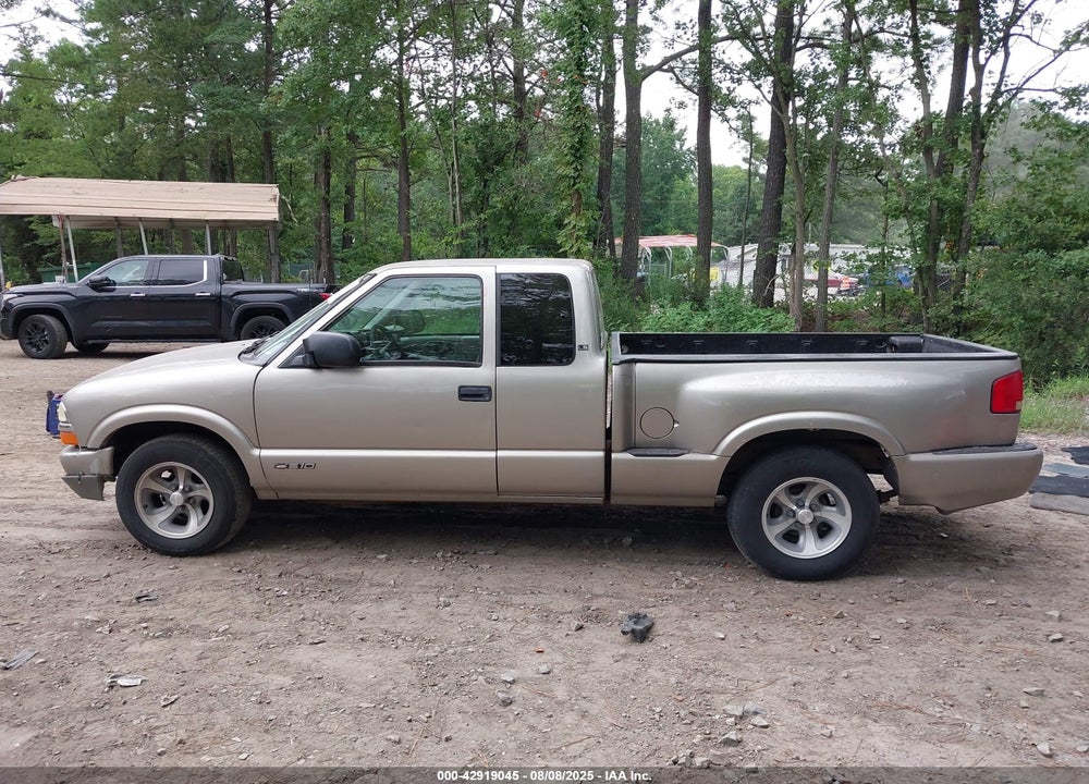 1999 CHEVROLET S-10 LS VIN: 1GCCS1948X8150811