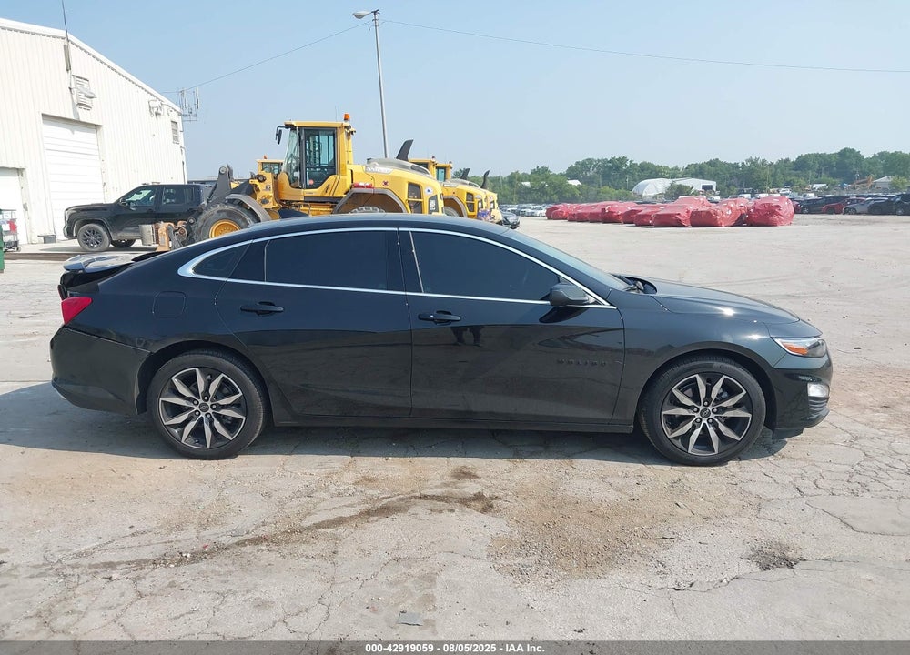 2025 CHEVROLET MALIBU VIN: 1G1ZG5ST0SF102883