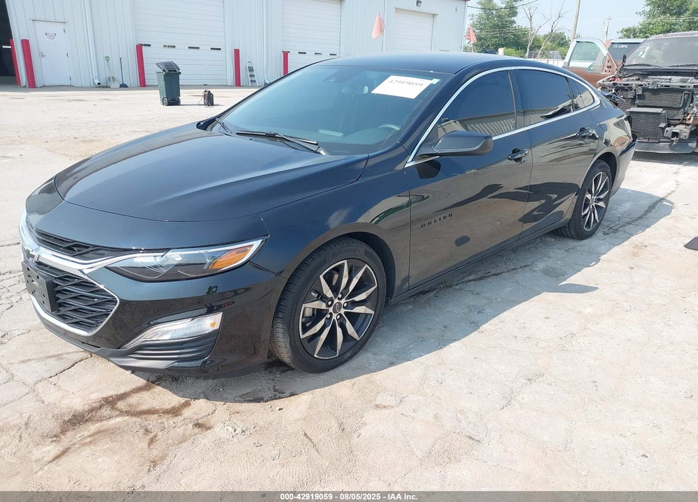 2025 CHEVROLET MALIBU VIN: 1G1ZG5ST0SF102883