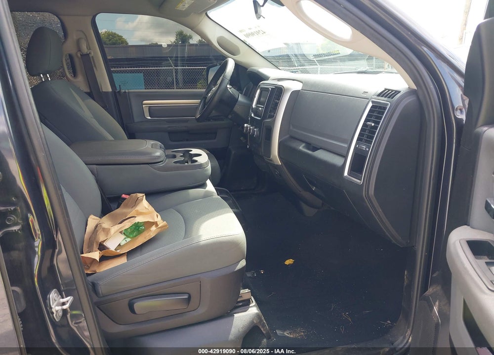2020 RAM 1500 VIN: 1C6RR6TT0LS110794