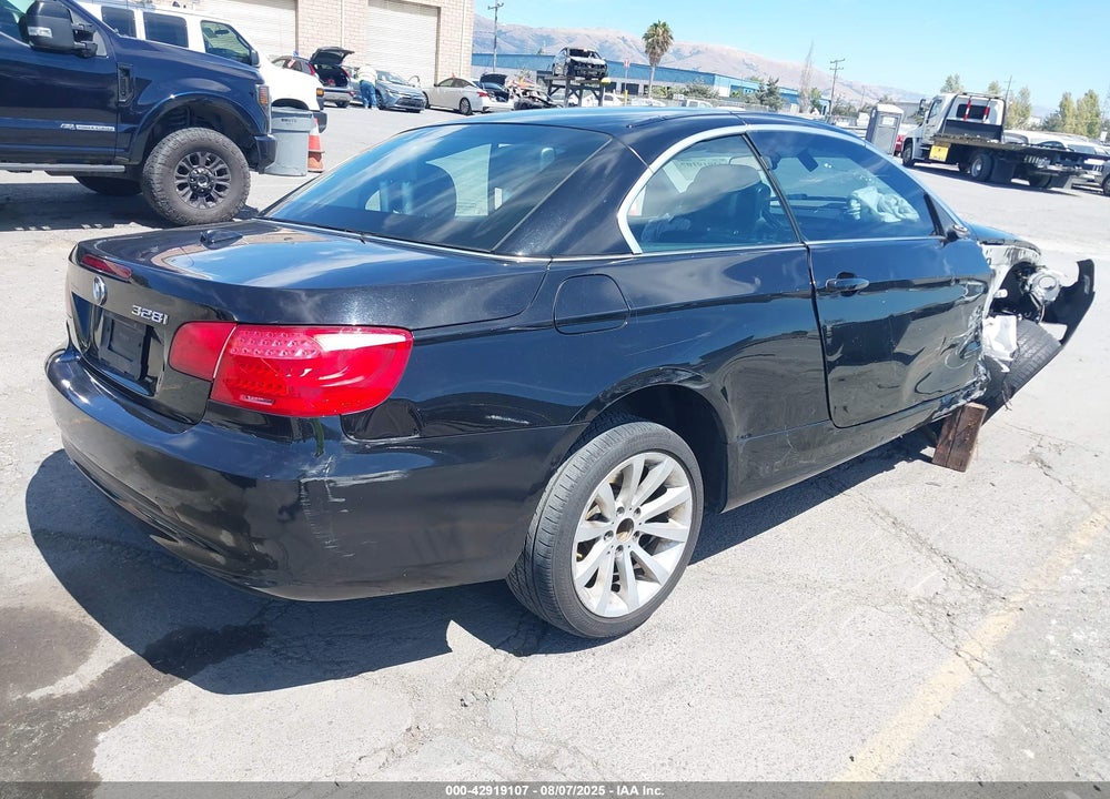 2012 BMW 3 SERIES VIN: WBADW7C55CE729390