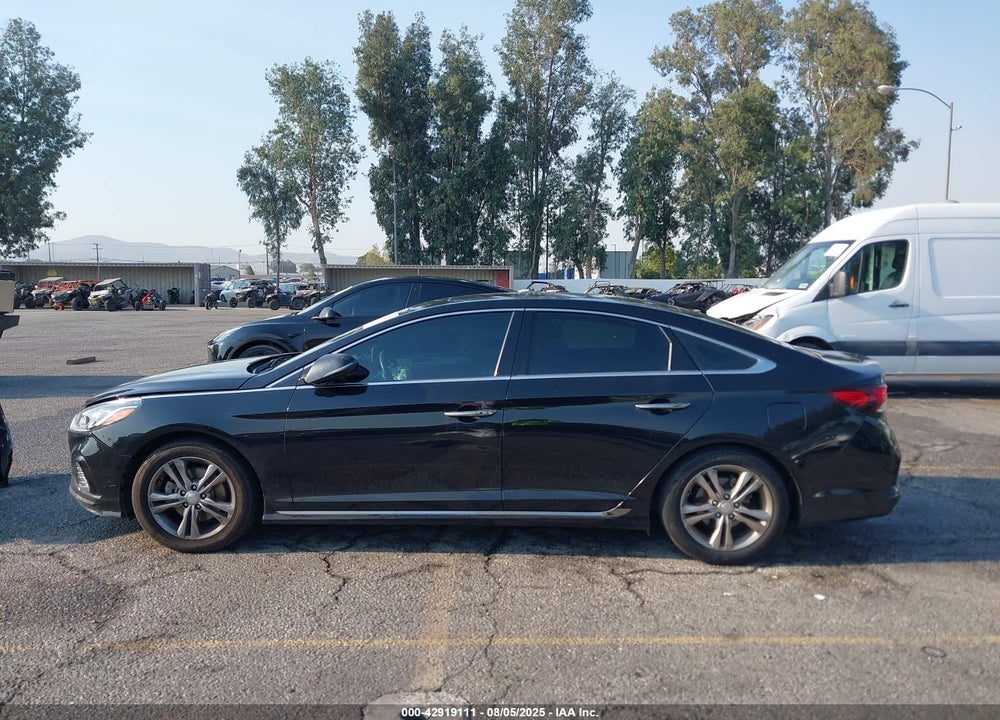 2018 HYUNDAI SONATA VIN: 5NPE34AF2JH602880
