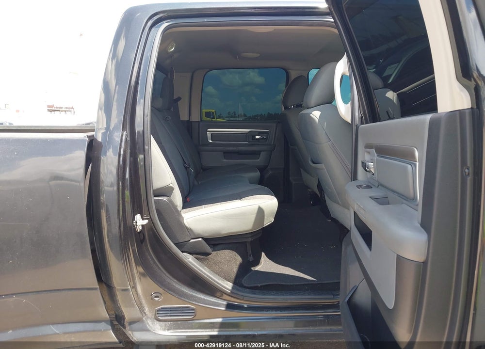 2016 RAM 3500 LONE STAR VIN: 3C63RRHL5GG306551