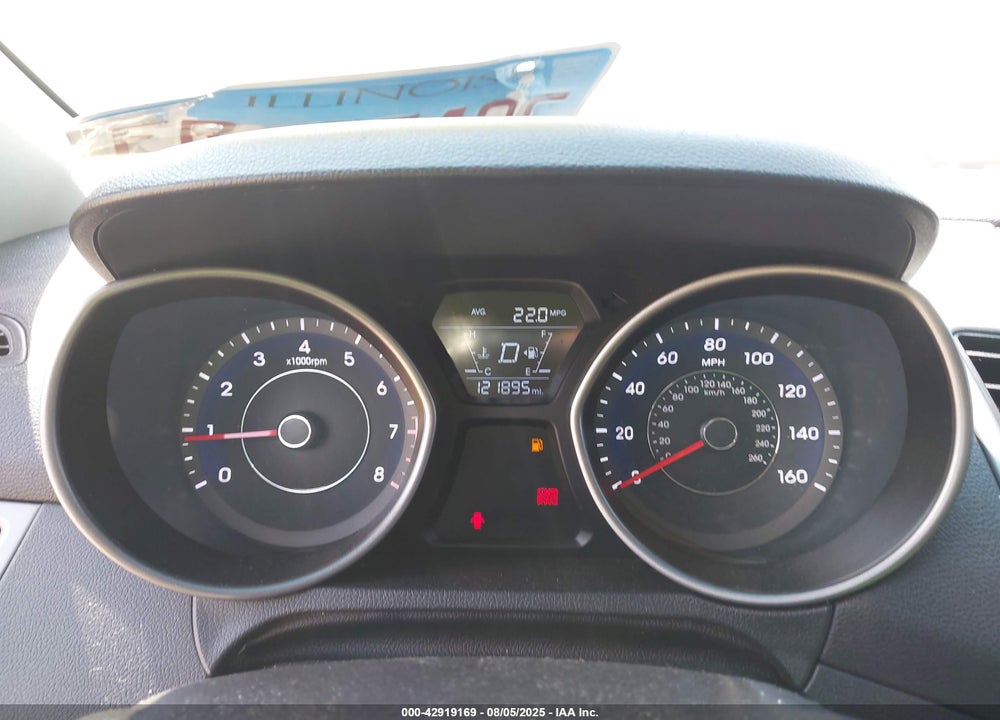 2014 HYUNDAI ELANTRA VIN: 5NPDH4AE7EH545215