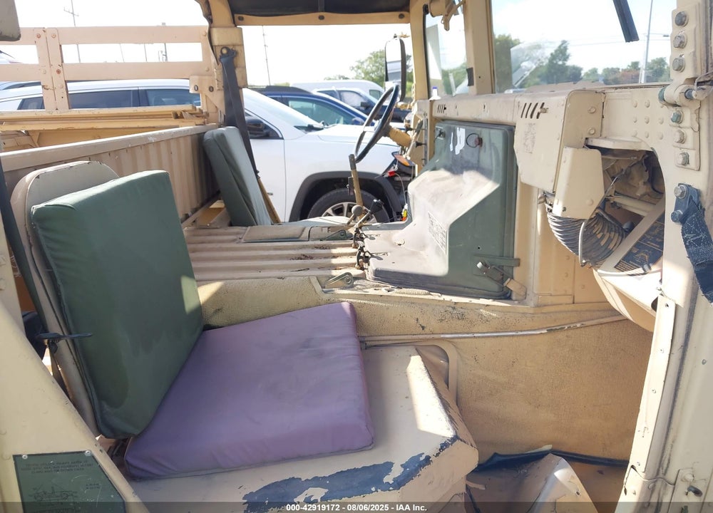2005 AM GENERAL HUMMER VIN: 501736