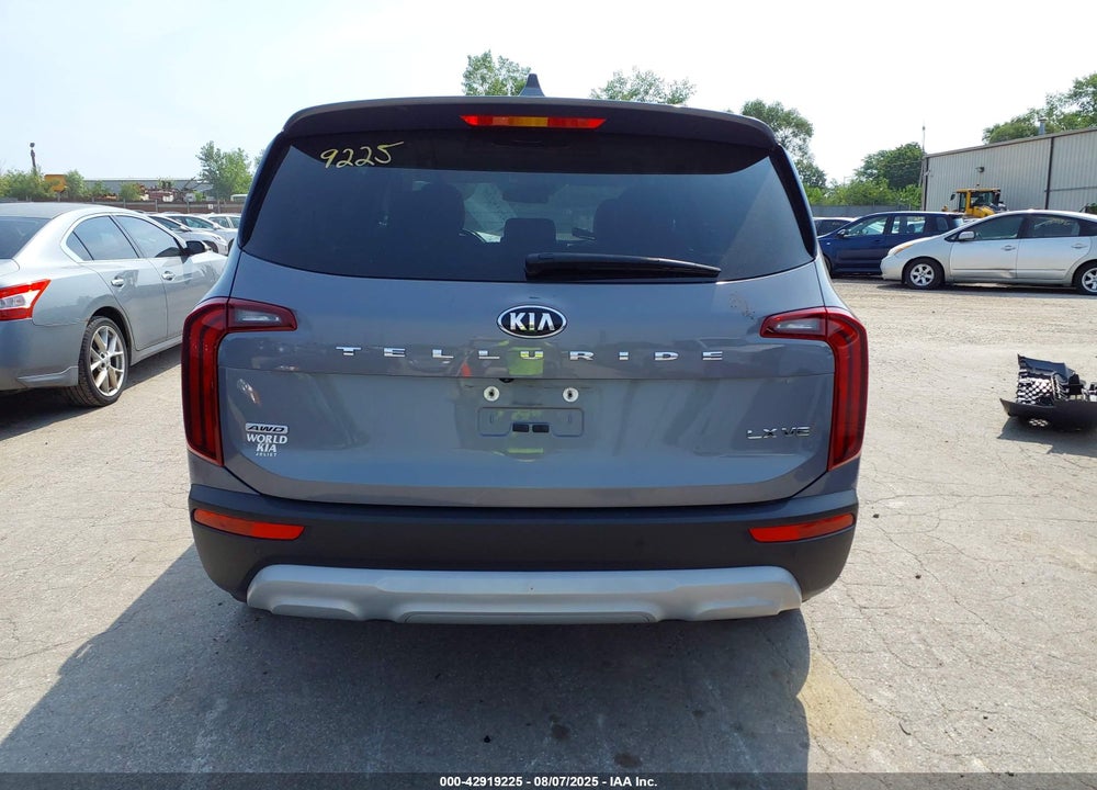 2021 KIA TELLURIDE VIN: 5XYP2DHC0MG153055