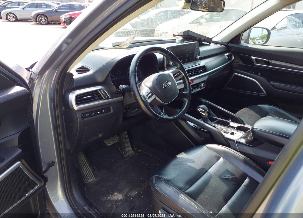 2021 KIA TELLURIDE VIN: 5XYP2DHC0MG153055