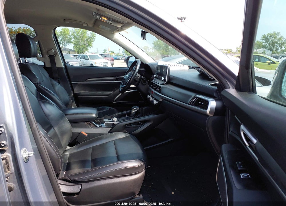 2021 KIA TELLURIDE VIN: 5XYP2DHC0MG153055