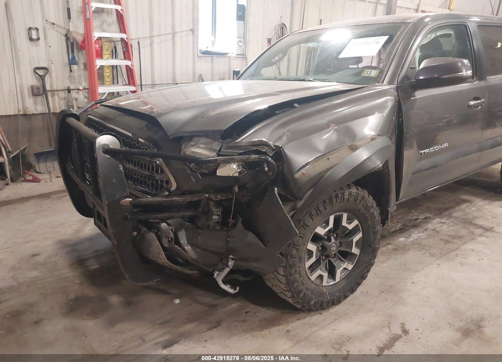 2017 TOYOTA TACOMA VIN: 3TMCZ5AN6HM100946