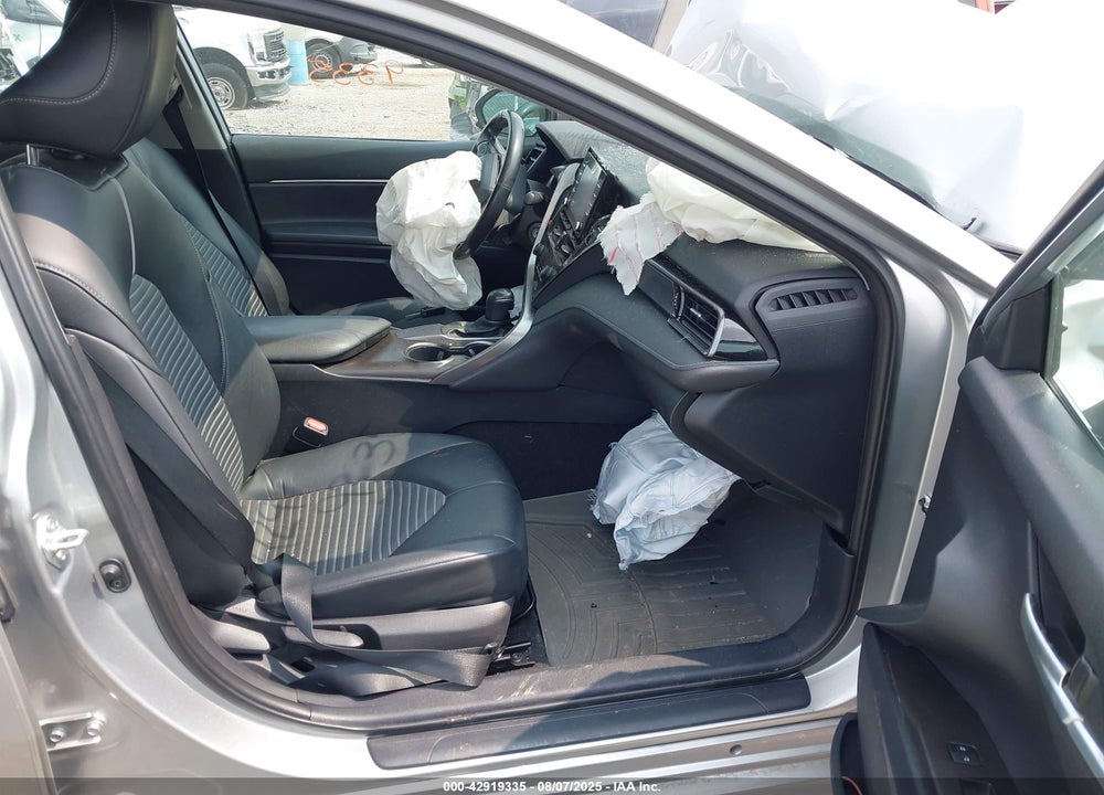 2021 TOYOTA CAMRY SE VIN: 4T1G11AK8MU577340
