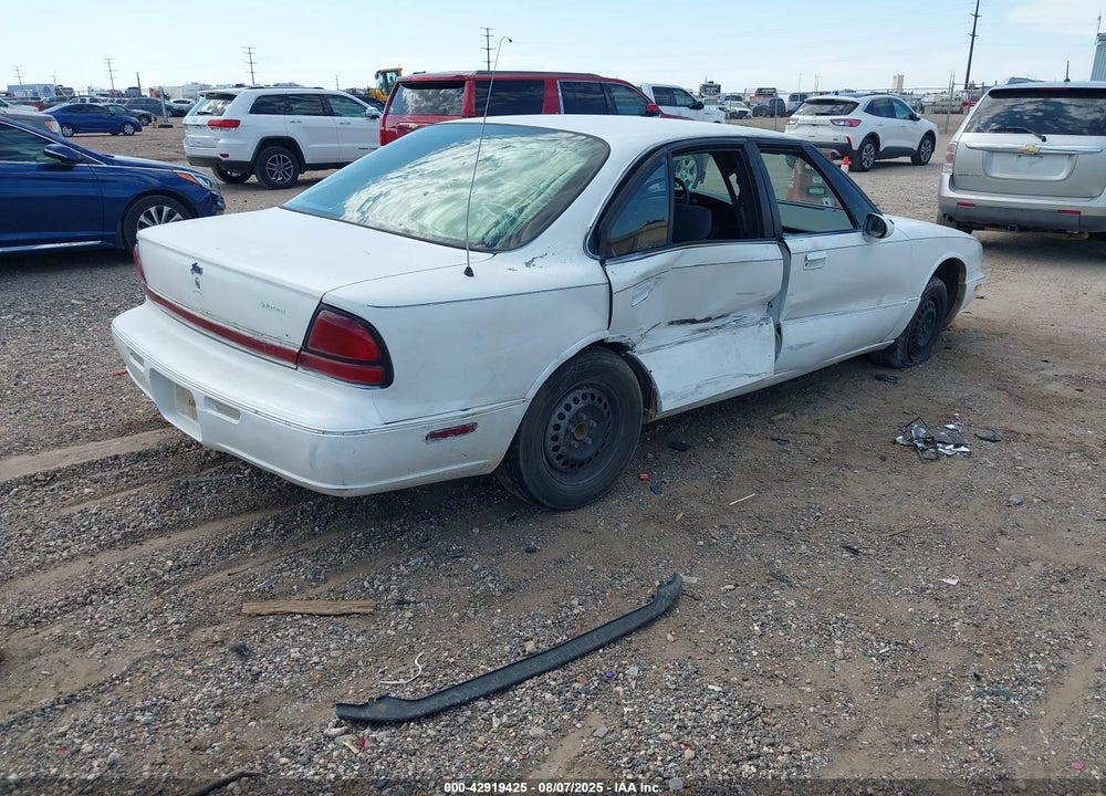 1997 OLDSMOBILE EIGHTY-EIGHT LS VIN: 1G3HN52K2V4839616