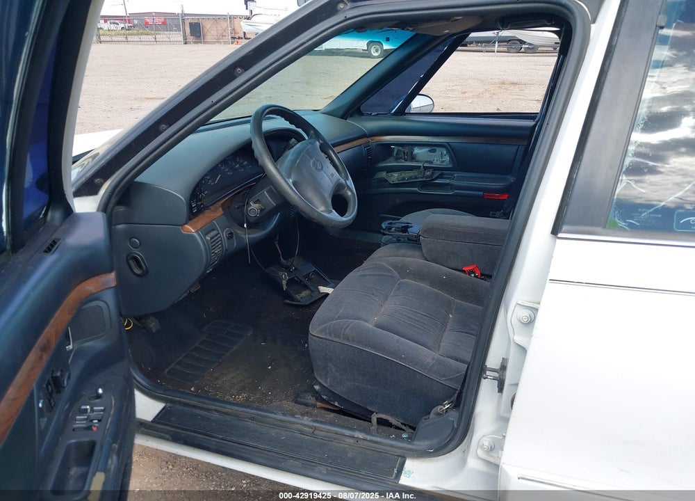 1997 OLDSMOBILE EIGHTY-EIGHT LS VIN: 1G3HN52K2V4839616