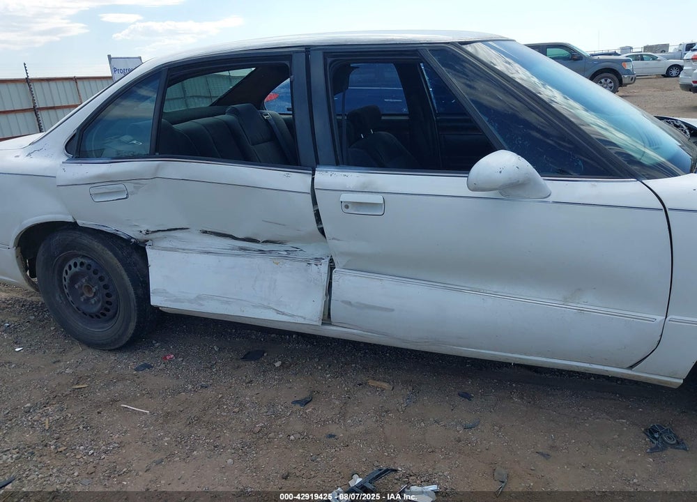 1997 OLDSMOBILE EIGHTY-EIGHT LS VIN: 1G3HN52K2V4839616