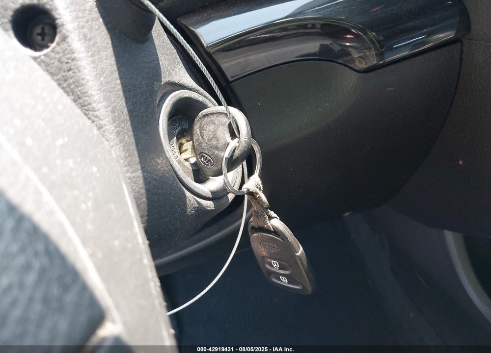 2012 KIA SORENTO LX VIN: 5XYKT3A62CG187843