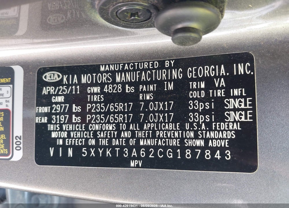 2012 KIA SORENTO LX VIN: 5XYKT3A62CG187843