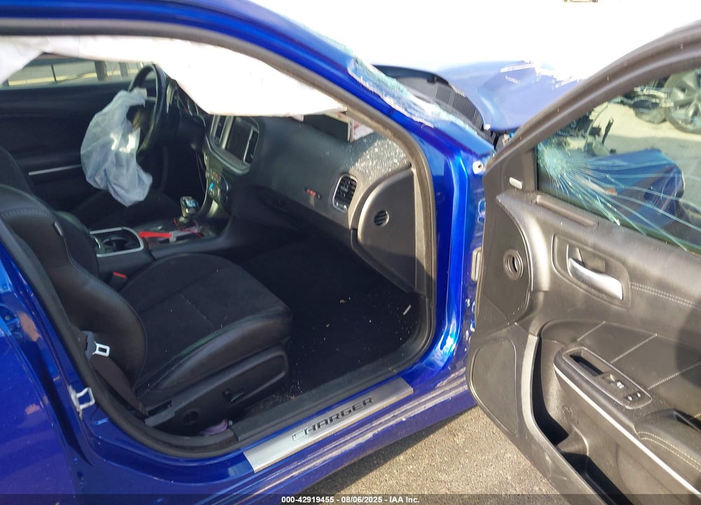 2020 DODGE CHARGER VIN: 2C3CDXGJ8LH174038