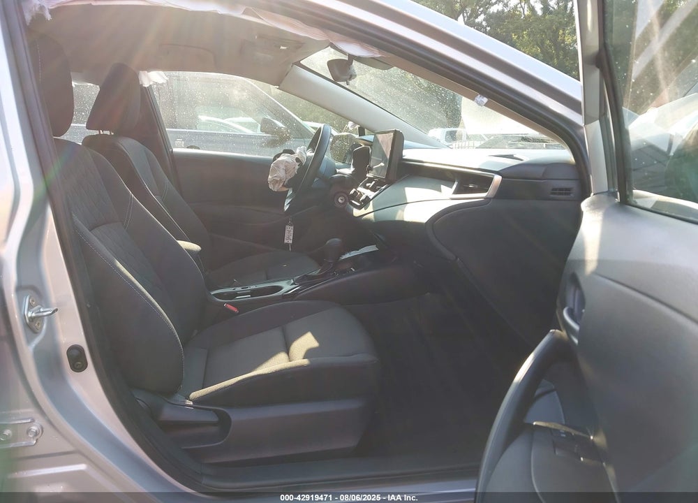 2025 TOYOTA COROLLA VIN: JTDBCMFE8S3096987
