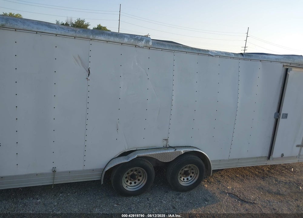 2004 WELLS CARGO --- VIN: 1WC200J2641107303