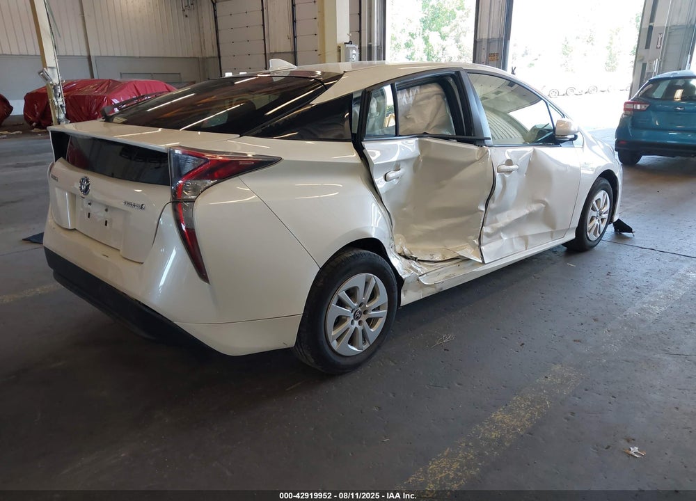 2016 TOYOTA PRIUS VIN: JTDKBRFU8G3002864