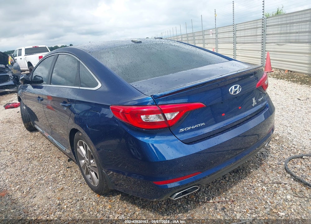 2015 HYUNDAI SONATA VIN: 5NPE34AF6FH232864