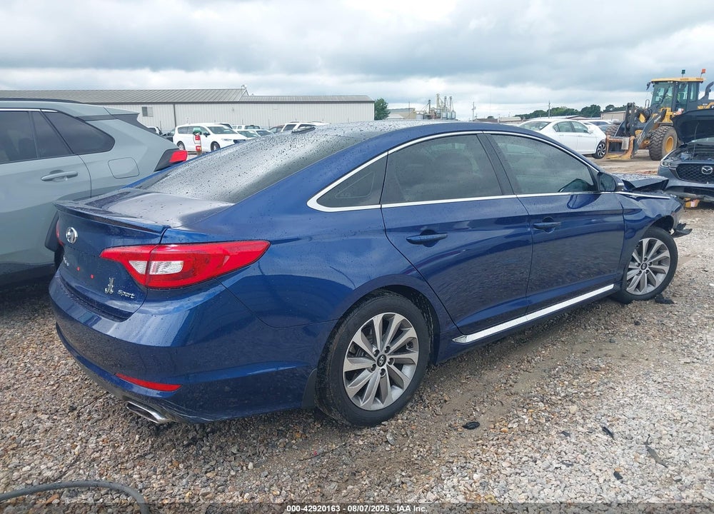 2015 HYUNDAI SONATA VIN: 5NPE34AF6FH232864
