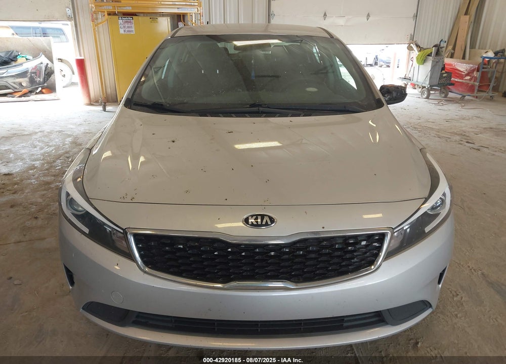 2018 KIA FORTE VIN: 3KPFK4A75JE228205
