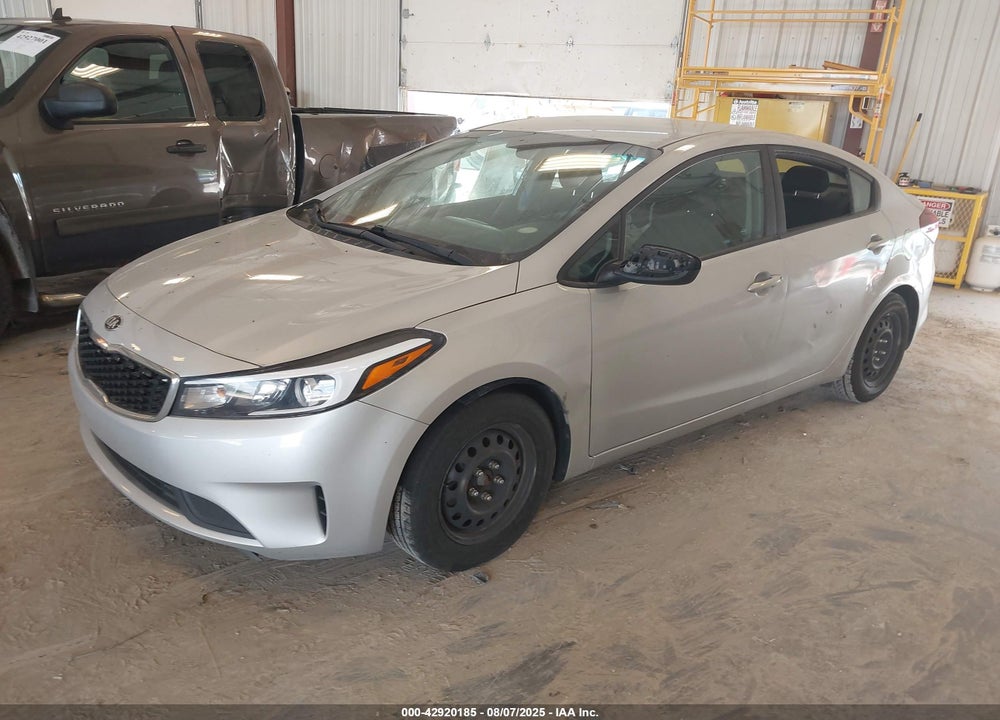 2018 KIA FORTE VIN: 3KPFK4A75JE228205