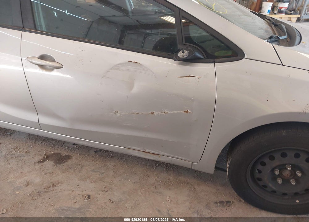 2018 KIA FORTE VIN: 3KPFK4A75JE228205