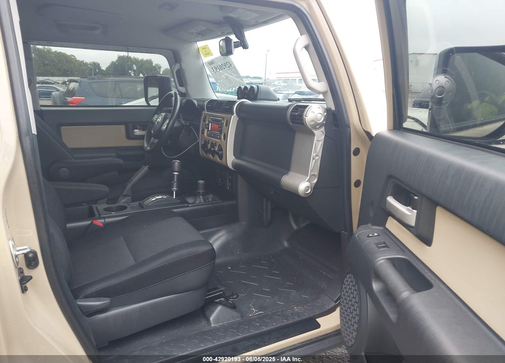 2014 TOYOTA FJ CRUISER VIN: JTEBU4BF9EK188983