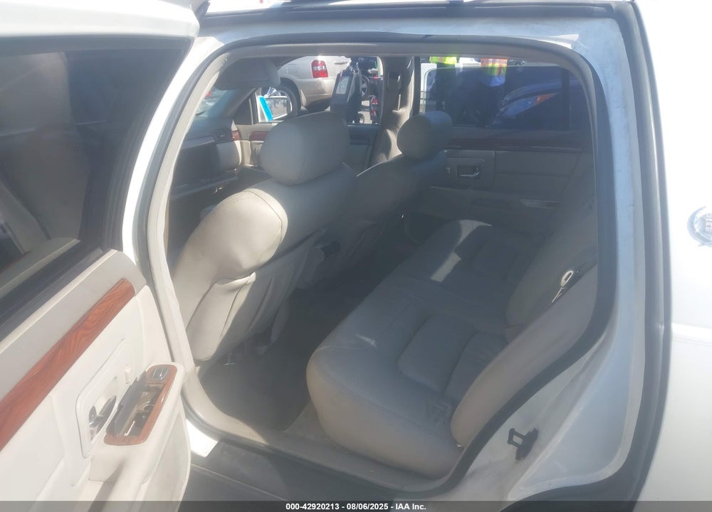 1999 CADILLAC DEVILLE STANDARD VIN: 1G6KD54Y8XU798988