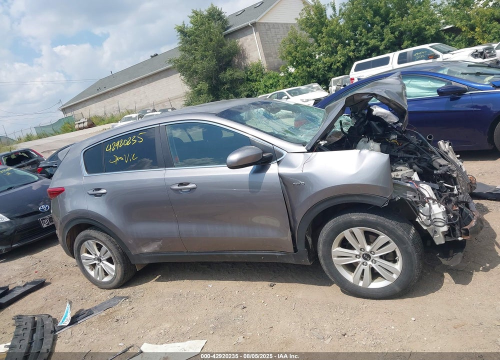 2017 KIA SPORTAGE VIN: KNDPMCACXH7255965