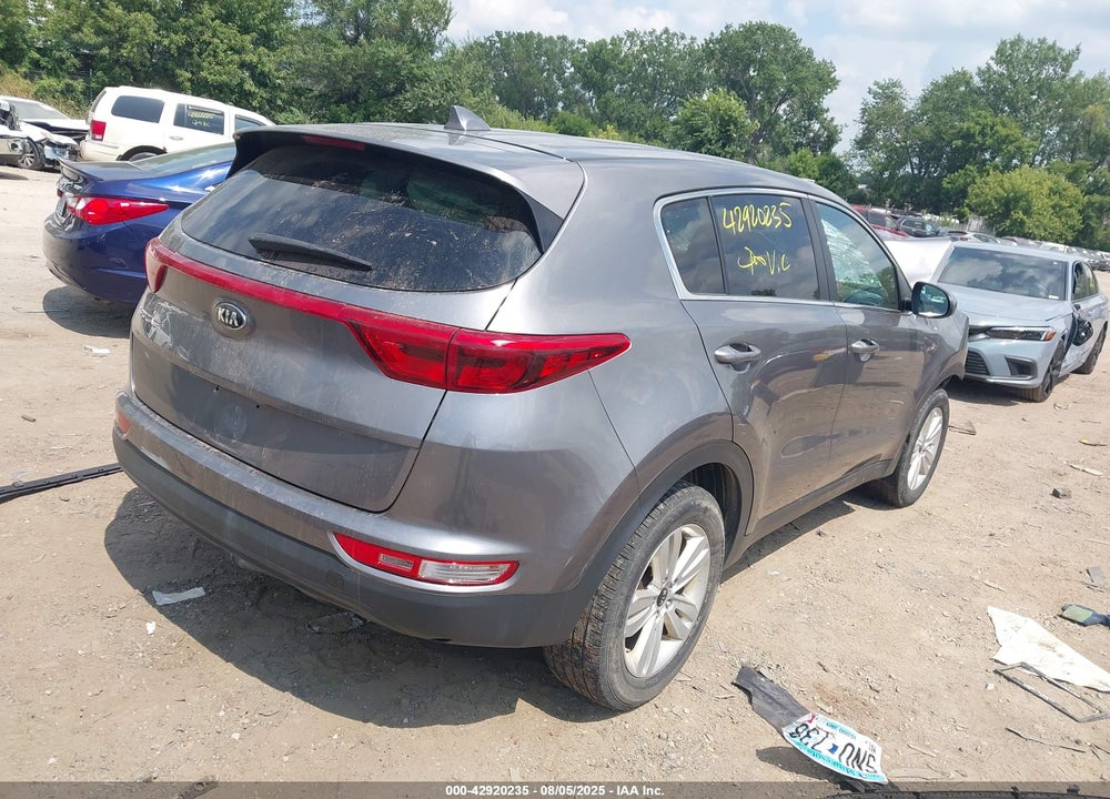 2017 KIA SPORTAGE VIN: KNDPMCACXH7255965