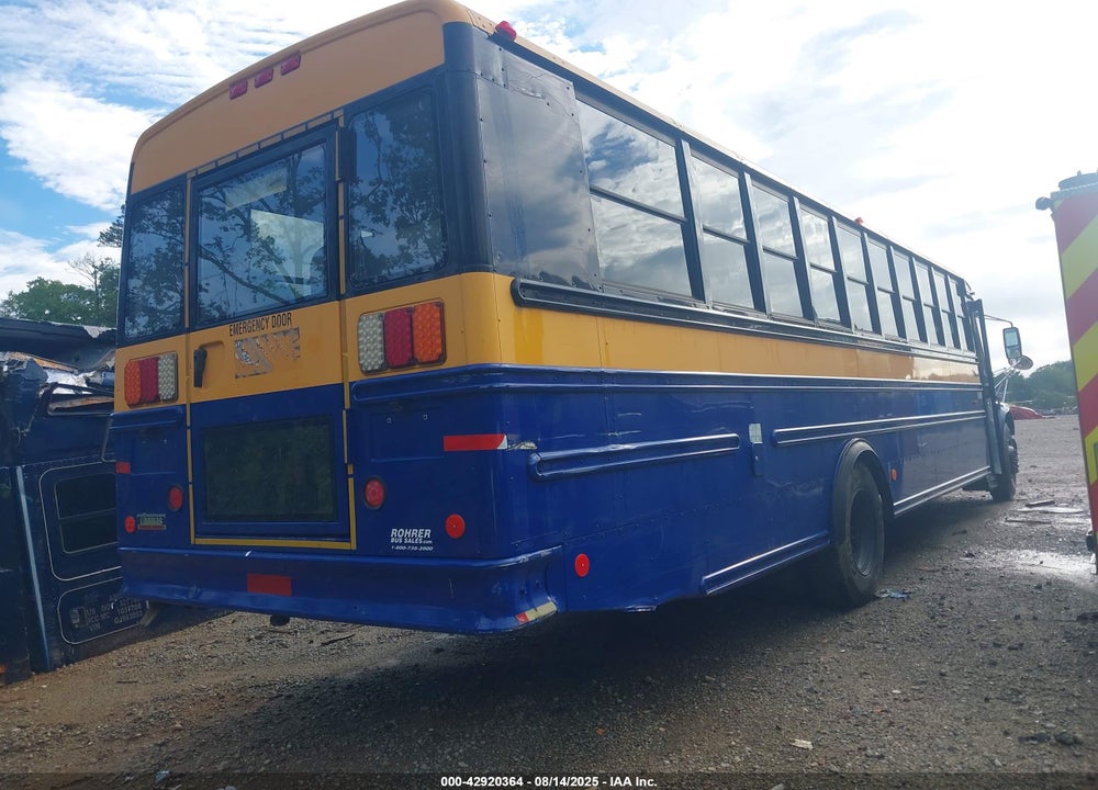 2012 FREIGHTLINER CHASSIS B2B VIN: 4UZABRDUXCCBA0166