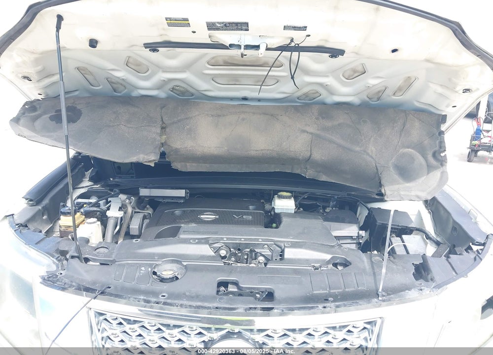 2014 NISSAN PATHFINDER SL VIN: 5N1AR2MN6EC699874