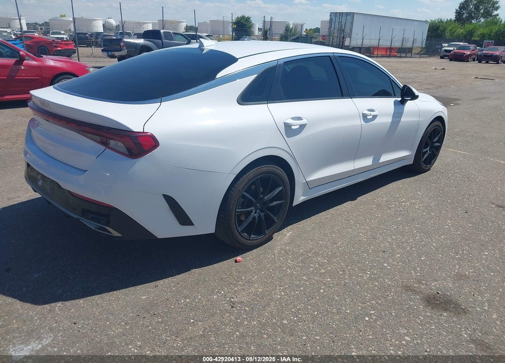 2022 KIA K5 VIN: 5XXG14J22NG092155
