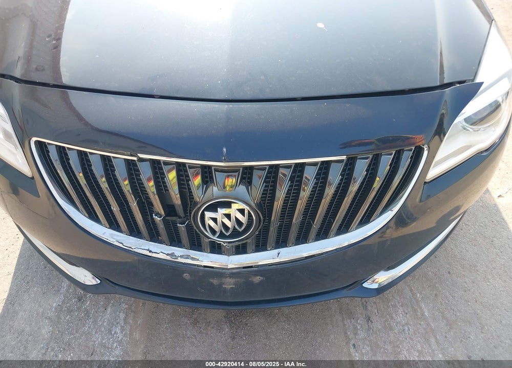 2016 BUICK REGAL VIN: 2G4GS5GX8G9118642