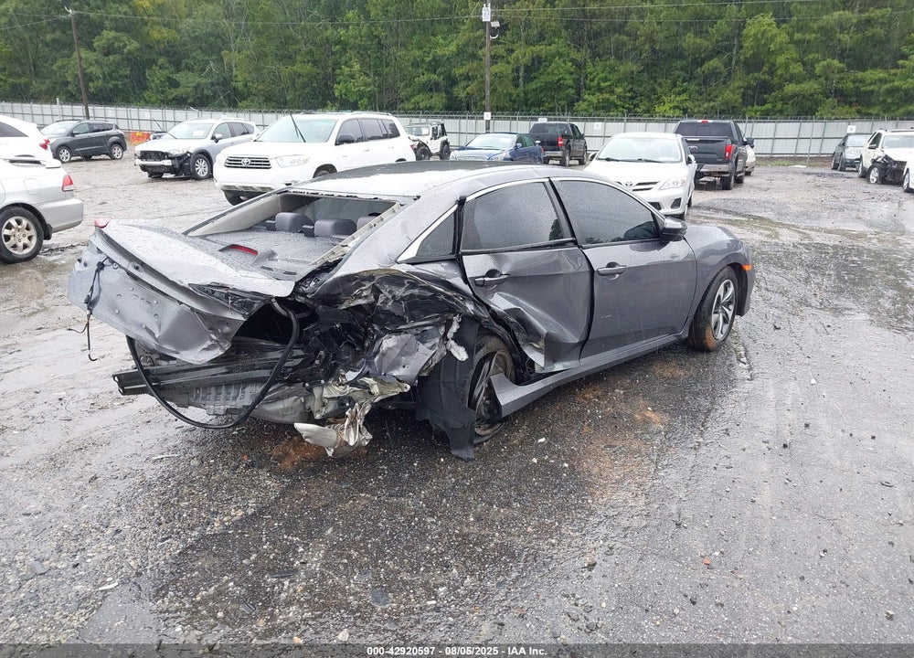 2019 HONDA CIVIC VIN: 19XFC2F69KE020377