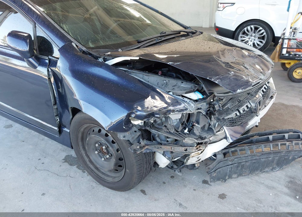 2010 HONDA CIVIC VIN: 19XFA1F50AE076665