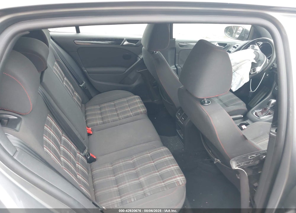 2012 VOLKSWAGEN GTI VIN: WVWHD7AJ1CW142107
