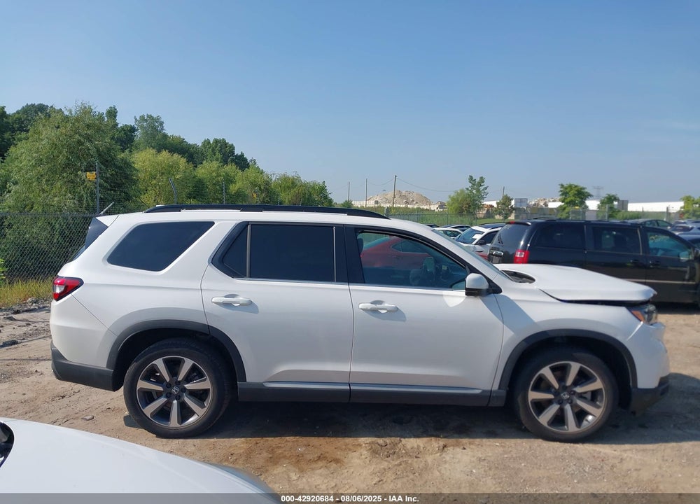 2023 HONDA PILOT VIN: 5FNYG1H87PB018165