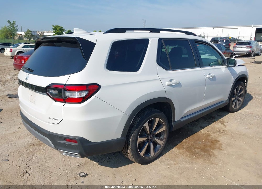 2023 HONDA PILOT VIN: 5FNYG1H87PB018165
