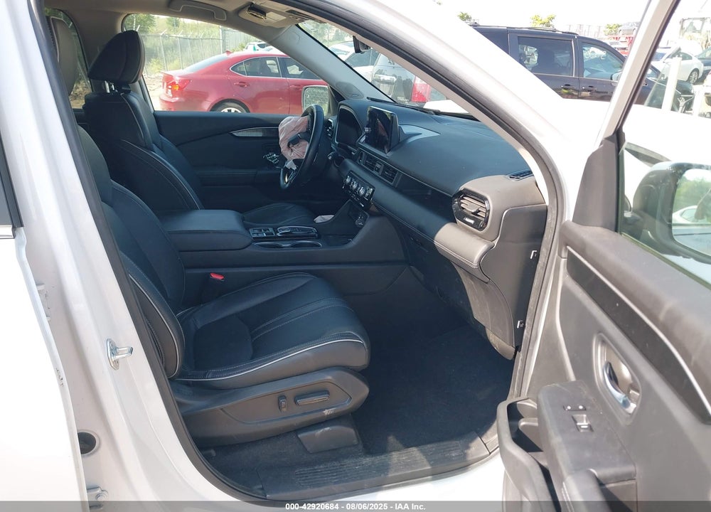 2023 HONDA PILOT VIN: 5FNYG1H87PB018165